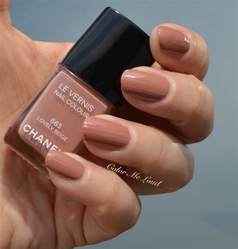 particulière chanel vernis|Chanel lovely beige nail polish.